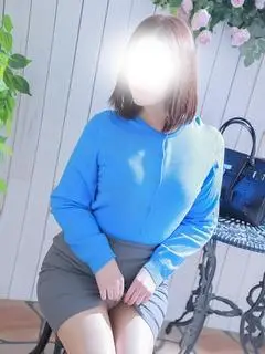 るり・過激すぎる生動画配信中（奥様メモリアル）