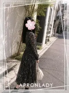 れい（エプロンレディー）