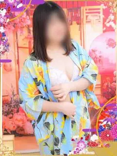 雪村やちる（イエスグループ 華女(かのじょ) 松山店）
