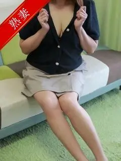 渡部 真央（人妻の雫 福山店）