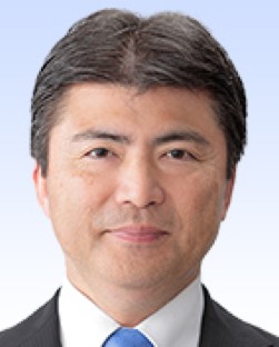 古賀 友一郎議員
