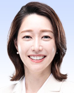 牛田 茉友議員