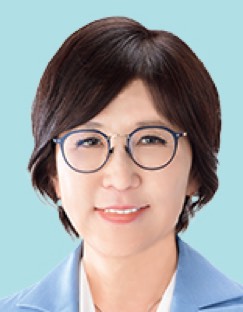 稲田 朋美議員