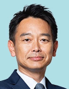 上杉 謙太郎議員