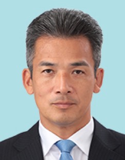緒方 林太郎議員