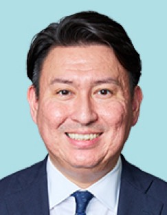 斎藤アレックス議員
